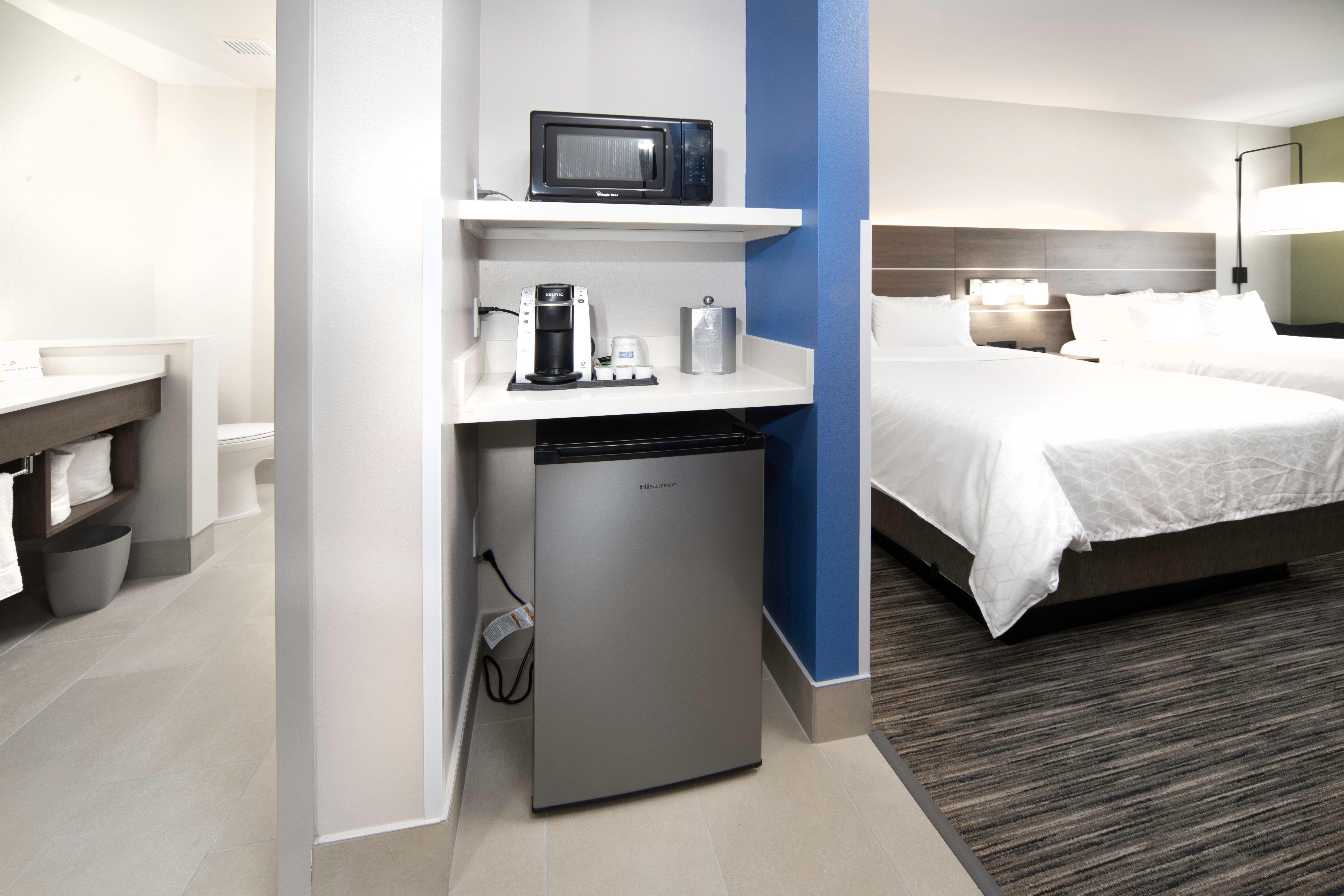 Holiday Inn Express & Suites - Fort Myers Airport By Ihg Экстерьер фото